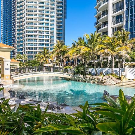 Peepsleep Chevron Towers Apartment Гоулд Коуст Екстериор снимка