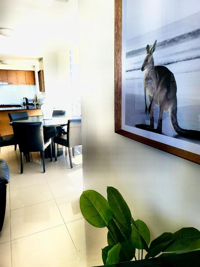 Peepsleep Chevron Towers Apartment Гоулд Коуст Стая снимка